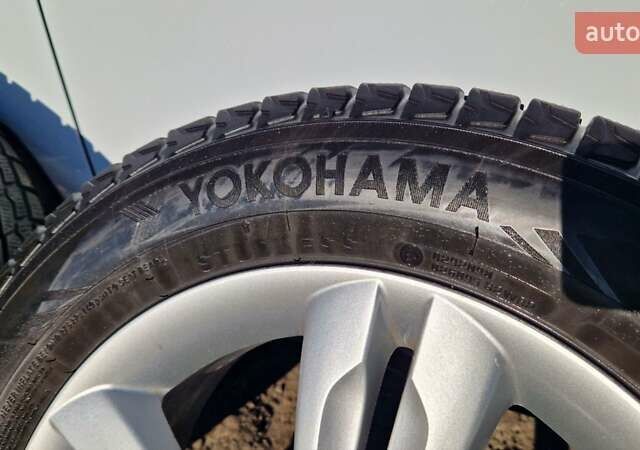 Белый Хендай их35, объемом двигателя 2 л и пробегом 226 тыс. км за 10300 $, фото 29 на Automoto.ua