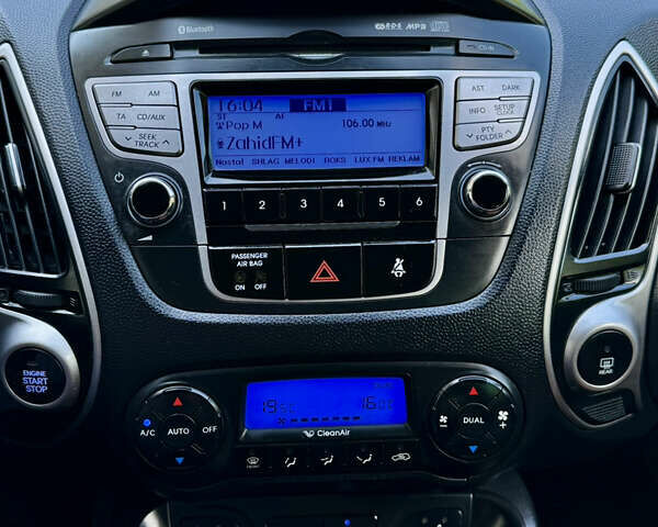 Хендай их35 2011 в Межгорье на Automoto.ua Белый Хендай их35, объемом двигателя 2 л и пробегом 235 тыс. км за 11100 $, фото 48 на Automoto.ua