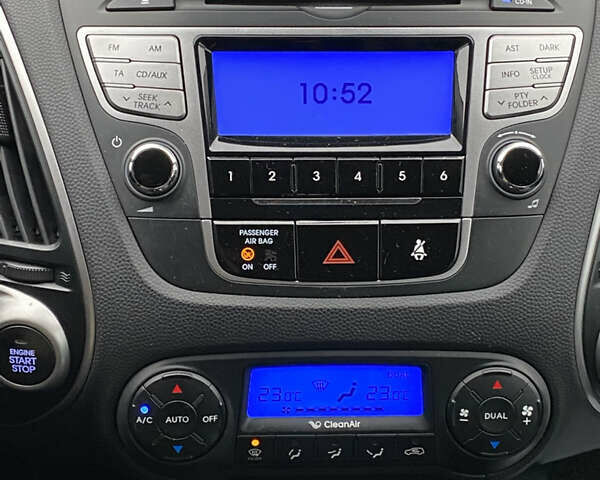 Хендай их35 2011 в Киеве на Automoto.ua Белый Хендай их35, объемом двигателя 2 л и пробегом 145 тыс. км за 11500 $, фото 11 на Automoto.ua