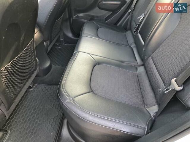 Білий Хендай іх35, об'ємом двигуна 2 л та пробігом 119 тис. км за 12600 $, фото 48 на Automoto.ua