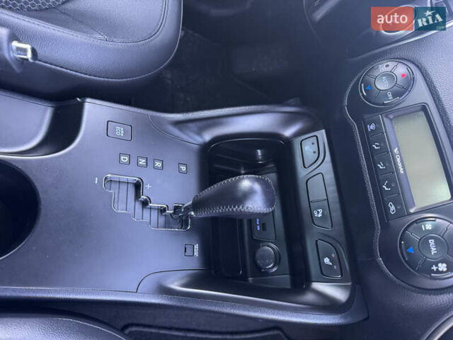 Хендай их35 2011 в Ровно на Automoto.ua Белый Хендай их35, объемом двигателя 2 л и пробегом 185 тыс. км за 13499 $, фото 38 на Automoto.ua