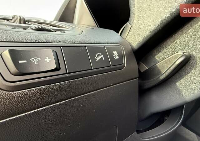 Белый Хендай их35, объемом двигателя 2 л и пробегом 235 тыс. км за 10999 $, фото 36 на Automoto.ua