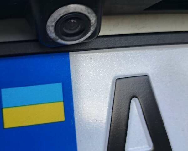 Білий Хендай іх35, об'ємом двигуна 2 л та пробігом 119 тис. км за 12600 $, фото 5 на Automoto.ua