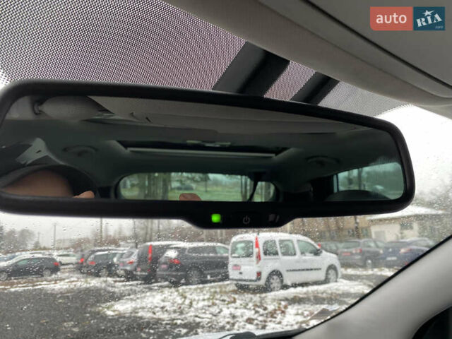 Белый Хендай их35, объемом двигателя 1.7 л и пробегом 258 тыс. км за 10900 $, фото 29 на Automoto.ua