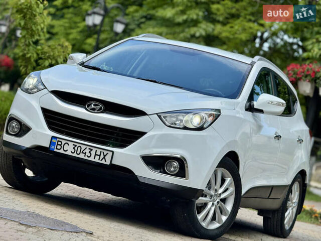 Хендай их35 2011 в Межгорье на Automoto.ua Белый Хендай их35, объемом двигателя 2 л и пробегом 235 тыс. км за 11100 $, фото 3 на Automoto.ua