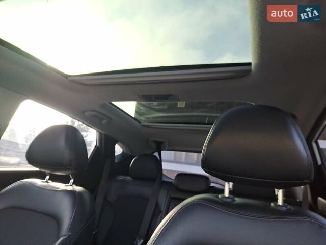 Білий Хендай іх35, об'ємом двигуна 2 л та пробігом 119 тис. км за 12600 $, фото 45 на Automoto.ua