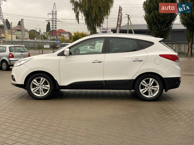 Хендай их35 2011 в Киеве на Automoto.ua Белый Хендай их35, объемом двигателя 2 л и пробегом 145 тыс. км за 11500 $, фото 4 на Automoto.ua