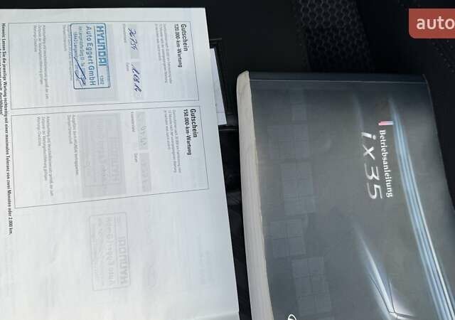 Белый Хендай их35, объемом двигателя 2 л и пробегом 235 тыс. км за 10999 $, фото 20 на Automoto.ua