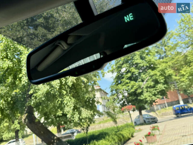 Хендай их35 2011 в Межгорье на Automoto.ua Белый Хендай их35, объемом двигателя 2 л и пробегом 235 тыс. км за 11100 $, фото 41 на Automoto.ua