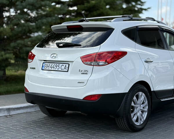 Хендай их35 2011 в Одессе на Automoto.ua Белый Хендай их35, объемом двигателя 2.4 л и пробегом 234 тыс. км за 11500 $, фото 31 на Automoto.ua