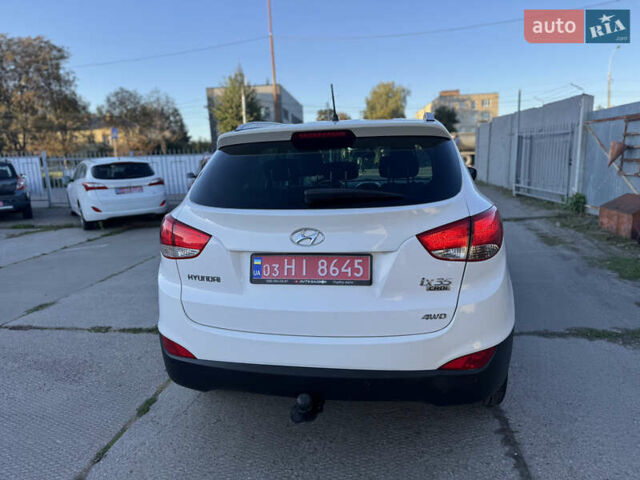 Хендай их35 2011 в Ровно на Automoto.ua Белый Хендай их35, объемом двигателя 2 л и пробегом 185 тыс. км за 13499 $, фото 11 на Automoto.ua