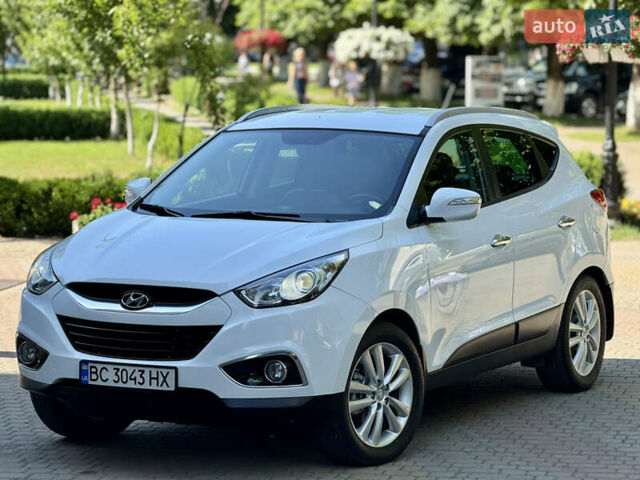 Хендай их35 2011 в Межгорье на Automoto.ua Белый Хендай их35, объемом двигателя 2 л и пробегом 235 тыс. км за 11100 $, фото 18 на Automoto.ua