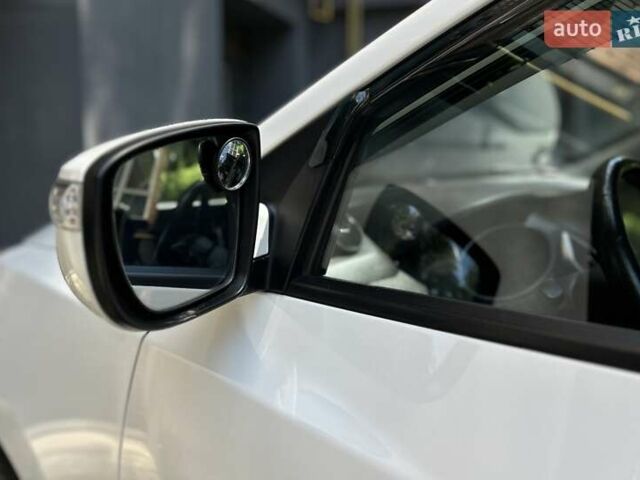 Білий Хендай іх35, об'ємом двигуна 2 л та пробігом 150 тис. км за 13200 $, фото 86 на Automoto.ua