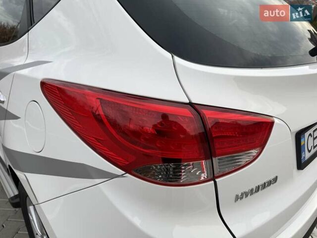 Білий Хендай іх35, об'ємом двигуна 2 л та пробігом 132 тис. км за 9999 $, фото 19 на Automoto.ua