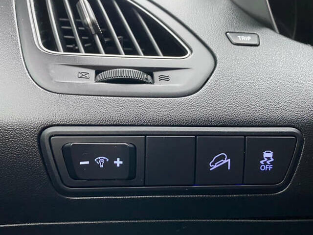 Белый Хендай их35, объемом двигателя 1.7 л и пробегом 204 тыс. км за 11500 $, фото 28 на Automoto.ua