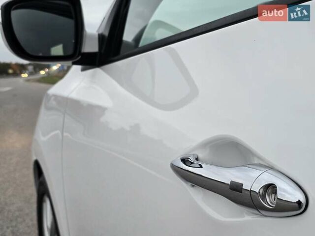 Белый Хендай их35, объемом двигателя 2 л и пробегом 211 тыс. км за 12999 $, фото 22 на Automoto.ua