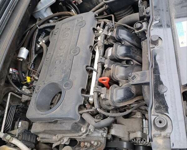 Белый Хендай их35, объемом двигателя 2 л и пробегом 144 тыс. км за 14100 $, фото 8 на Automoto.ua