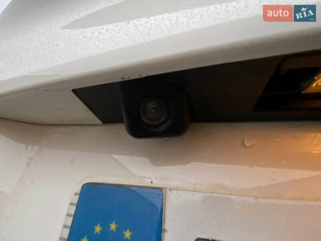 Белый Хендай их35, объемом двигателя 1.7 л и пробегом 204 тыс. км за 11500 $, фото 27 на Automoto.ua