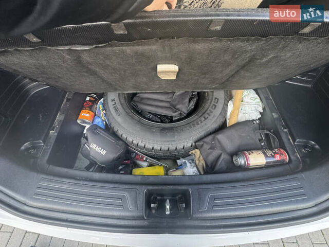 Білий Хендай іх35, об'ємом двигуна 1.69 л та пробігом 248 тис. км за 11450 $, фото 32 на Automoto.ua