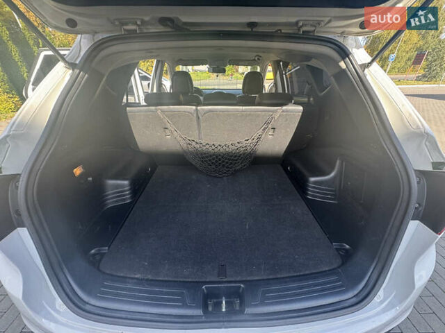 Білий Хендай іх35, об'ємом двигуна 1.69 л та пробігом 248 тис. км за 11450 $, фото 31 на Automoto.ua