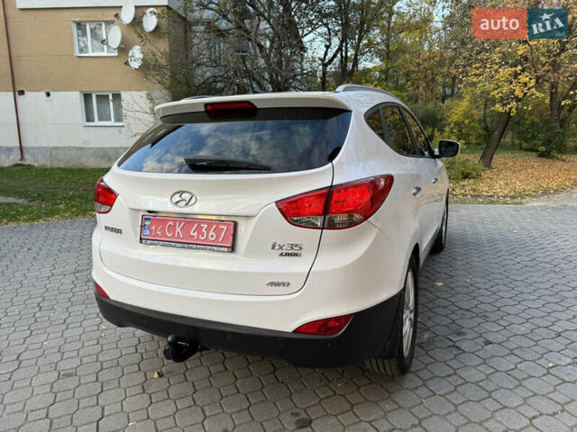 Белый Хендай их35, объемом двигателя 2 л и пробегом 204 тыс. км за 13950 $, фото 12 на Automoto.ua
