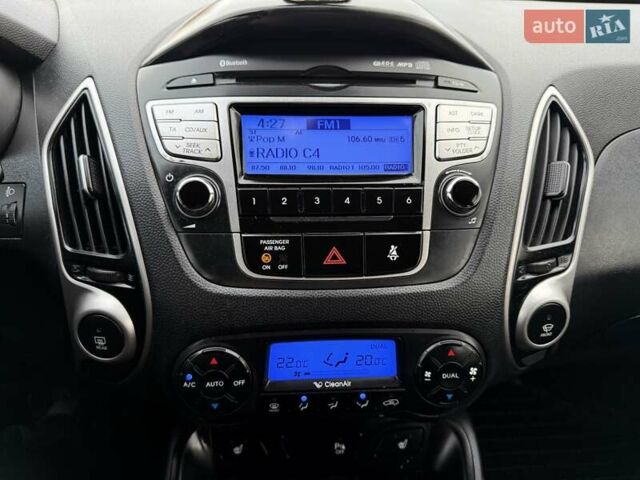 Білий Хендай іх35, об'ємом двигуна 2 л та пробігом 133 тис. км за 9600 $, фото 60 на Automoto.ua