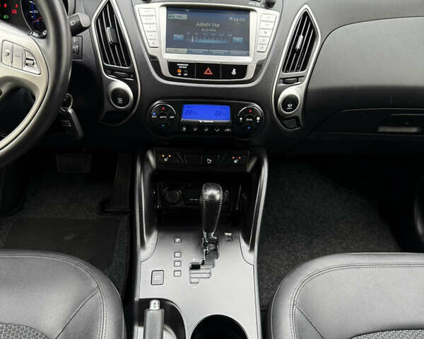 Білий Хендай іх35, об'ємом двигуна 2 л та пробігом 180 тис. км за 16300 $, фото 103 на Automoto.ua