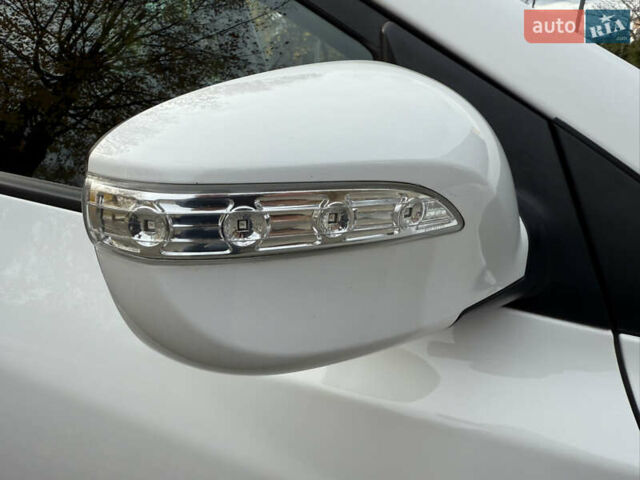 Білий Хендай іх35, об'ємом двигуна 2 л та пробігом 180 тис. км за 16300 $, фото 35 на Automoto.ua