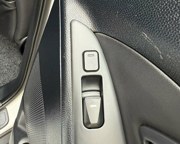 Білий Хендай іх35, об'ємом двигуна 2 л та пробігом 180 тис. км за 16300 $, фото 70 на Automoto.ua