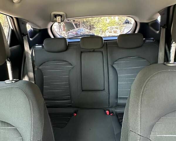 Білий Хендай іх35, об'ємом двигуна 2 л та пробігом 160 тис. км за 12500 $, фото 9 на Automoto.ua