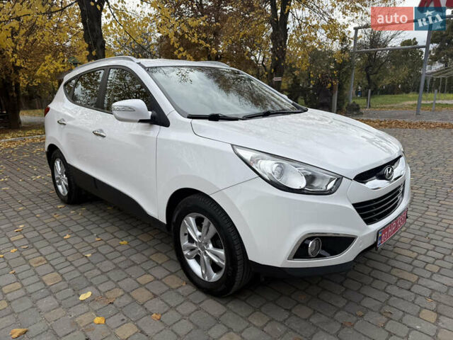 Білий Хендай іх35, об'ємом двигуна 2 л та пробігом 180 тис. км за 16300 $, фото 9 на Automoto.ua