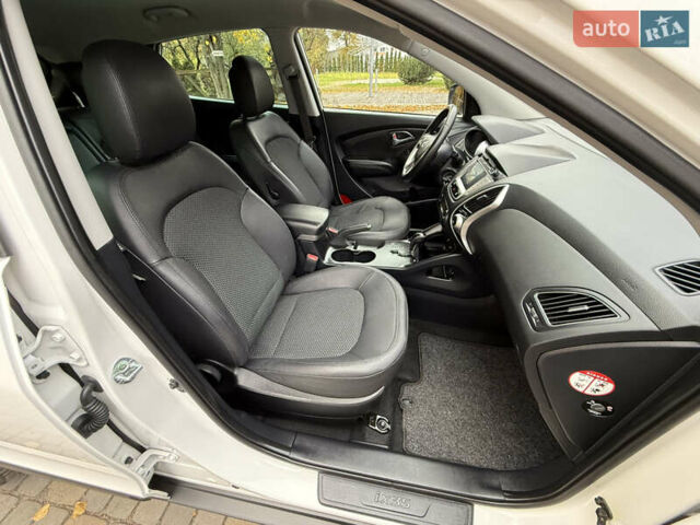 Білий Хендай іх35, об'ємом двигуна 2 л та пробігом 180 тис. км за 16300 $, фото 85 на Automoto.ua