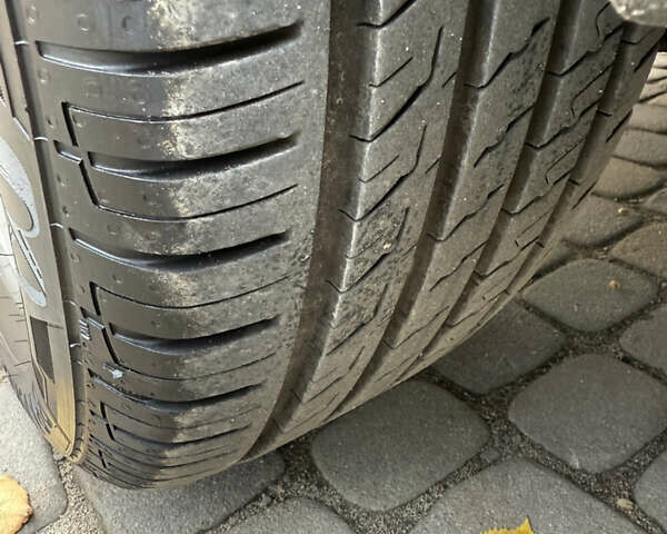 Білий Хендай іх35, об'ємом двигуна 2 л та пробігом 180 тис. км за 16300 $, фото 46 на Automoto.ua