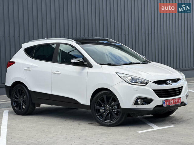 Белый Хендай их35, объемом двигателя 2 л и пробегом 182 тыс. км за 16699 $, фото 6 на Automoto.ua