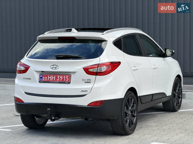 Белый Хендай их35, объемом двигателя 2 л и пробегом 182 тыс. км за 16699 $, фото 12 на Automoto.ua