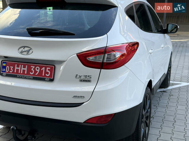Белый Хендай их35, объемом двигателя 2 л и пробегом 182 тыс. км за 16699 $, фото 65 на Automoto.ua