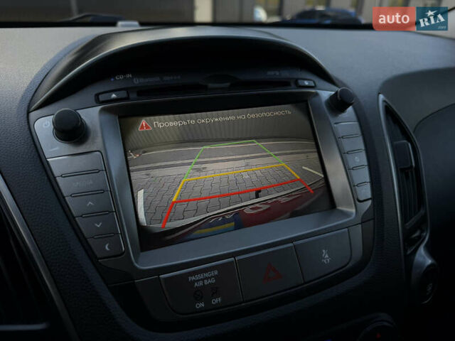 Белый Хендай их35, объемом двигателя 2 л и пробегом 182 тыс. км за 16699 $, фото 53 на Automoto.ua