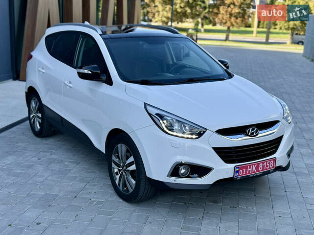 Білий Хендай іх35, об'ємом двигуна 2 л та пробігом 196 тис. км за 16899 $, фото 3 на Automoto.ua