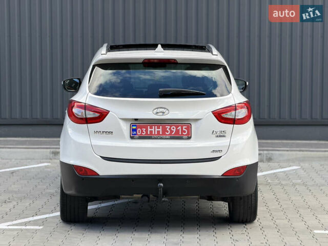 Белый Хендай их35, объемом двигателя 2 л и пробегом 182 тыс. км за 16699 $, фото 11 на Automoto.ua