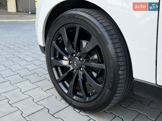 Белый Хендай их35, объемом двигателя 2 л и пробегом 182 тыс. км за 16699 $, фото 61 на Automoto.ua