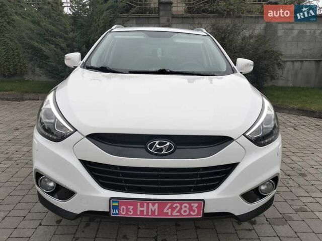 Белый Хендай их35, объемом двигателя 2 л и пробегом 234 тыс. км за 14950 $, фото 19 на Automoto.ua