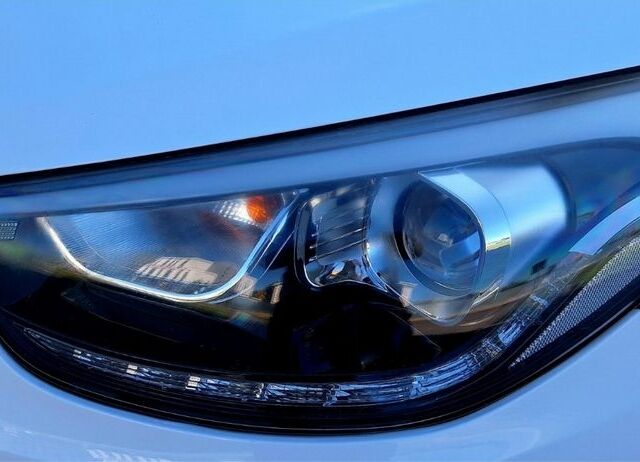 Белый Хендай их35, объемом двигателя 2 л и пробегом 200 тыс. км за 14800 $, фото 11 на Automoto.ua