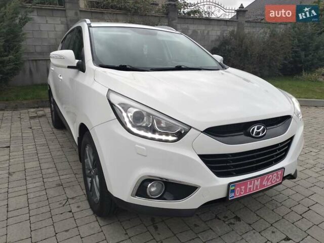 Белый Хендай их35, объемом двигателя 2 л и пробегом 234 тыс. км за 14950 $, фото 8 на Automoto.ua