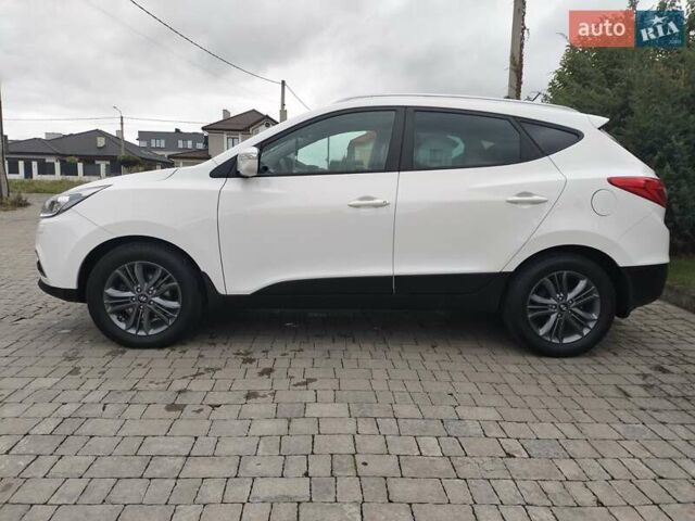 Белый Хендай их35, объемом двигателя 2 л и пробегом 234 тыс. км за 14950 $, фото 16 на Automoto.ua