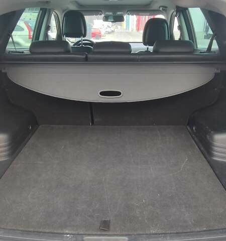 Бежевый Хендай их35, объемом двигателя 2 л и пробегом 200 тыс. км за 10990 $, фото 23 на Automoto.ua