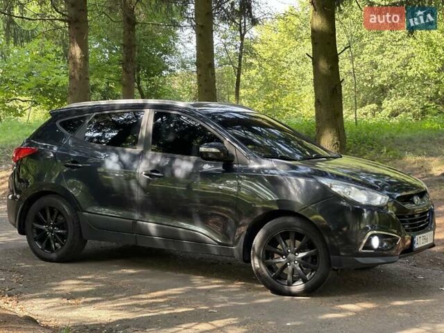 Чорний Хендай іх35, об'ємом двигуна 2 л та пробігом 287 тис. км за 10500 $, фото 8 на Automoto.ua