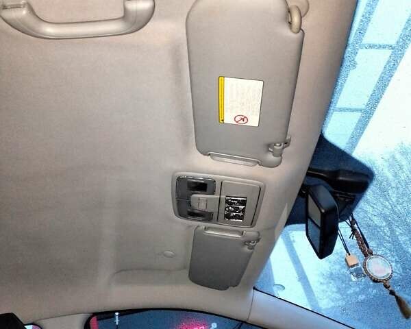 Черный Хендай их35, объемом двигателя 2 л и пробегом 200 тыс. км за 10700 $, фото 10 на Automoto.ua