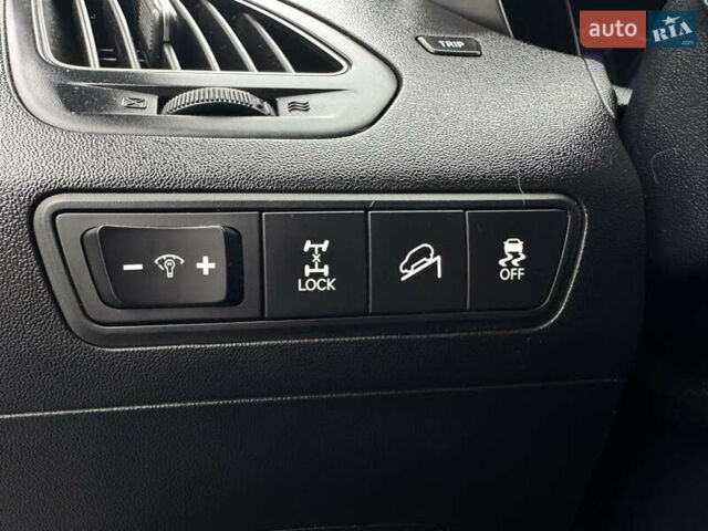 Хендай их35 2010 в Бердичеве на Automoto.ua Черный Хендай их35, объемом двигателя 2 л и пробегом 264 тыс. км за 10900 $, фото 21 на Automoto.ua