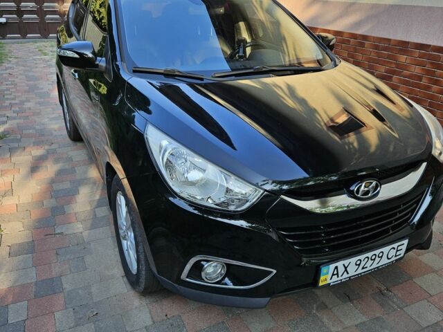 Хендай их35 2010 в Харькове на Automoto.ua Черный Хендай их35, объемом двигателя 2 л и пробегом 101 тыс. км за 12100 $, фото 1 на Automoto.ua