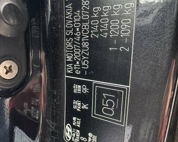 Черный Хендай их35, объемом двигателя 2 л и пробегом 111 тыс. км за 11900 $, фото 13 на Automoto.ua